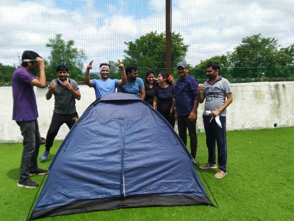 Integrated blind tent pitching (3)